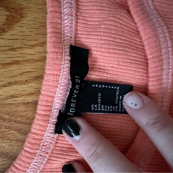 Forever 21 Ribbed Tank - Picture 2 of 3